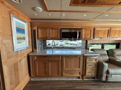 2022 Tiffin Motorhomes Phaeton - Photo 13