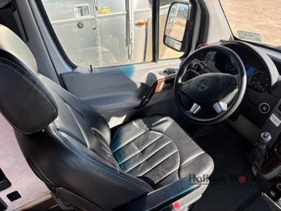 2015 Airstream Interstate - Photo 7