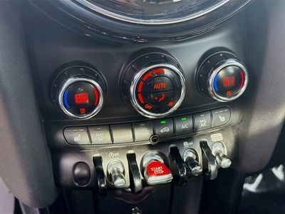 2023 MINI Hardtop 4 Door - Photo 14