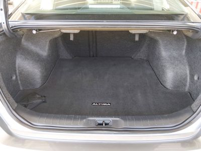 2024 Nissan Altima - Photo 10
