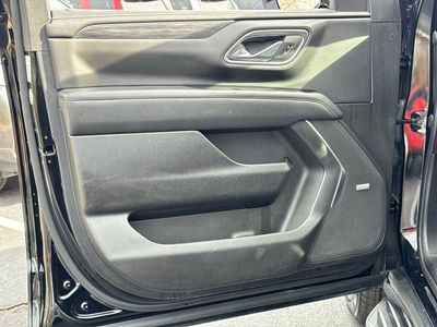 2023 GMC Yukon SLT - Photo 25