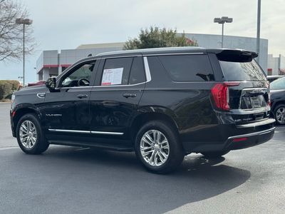 2023 GMC Yukon SLT - Photo 10