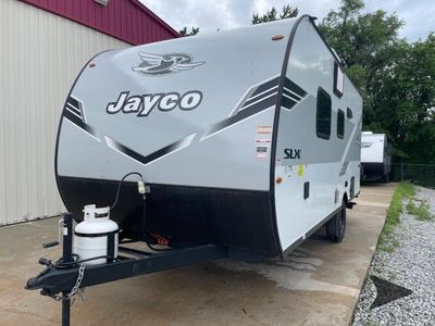 2025 Jayco Jay Flight SLX - Photo 2