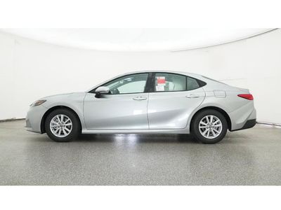 2026 Toyota Camry - Photo 19