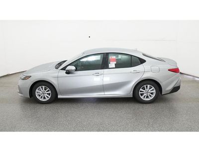 2026 Toyota Camry - Photo 3