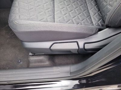 2026 Nissan Kicks - Photo 9