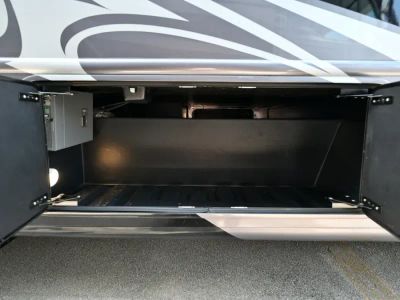 2021 Thor Motor Coach OMNI — photo 38 view