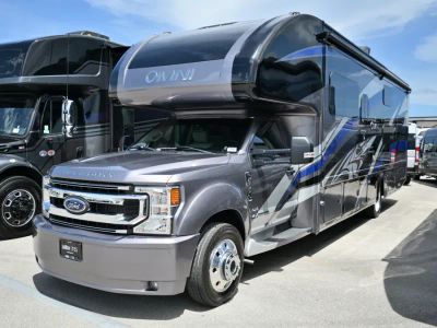 2021 Thor Motor Coach OMNI — photo 49 view