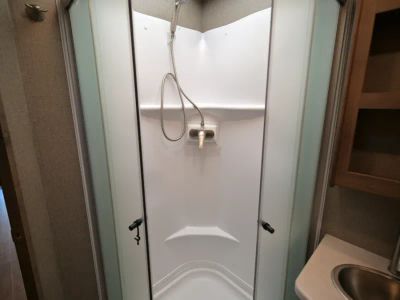 2021 Thor Motor Coach OMNI — photo 27 view
