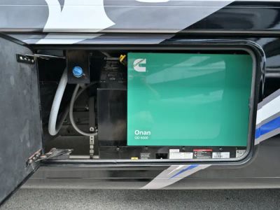 2021 Thor Motor Coach OMNI — photo 47 view
