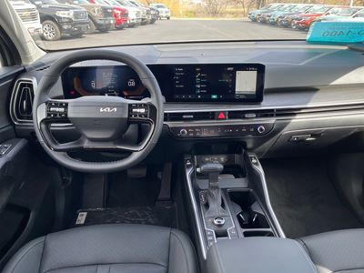 2026 Kia Sorento — photo 12 view