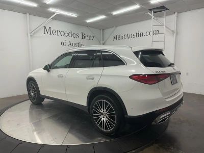 2026 Mercedes-Benz GLC - Photo 5