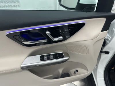 2026 Mercedes-Benz GLC - Photo 11