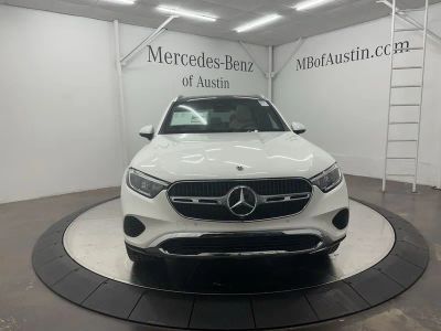 2026 Mercedes-Benz GLC - Photo 2
