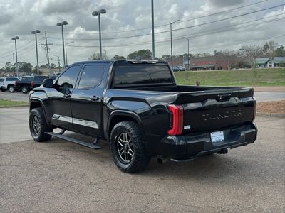 2022 Toyota Tundra - Photo 5