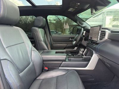 2022 Toyota Tundra - Photo 31