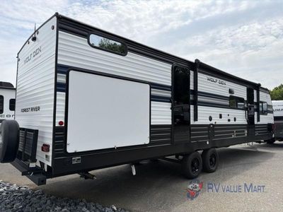 2027 Forest River RV Cherokee Wolf Den - Photo 9