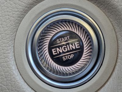 2021 Mercedes-Benz GLC - Photo 35