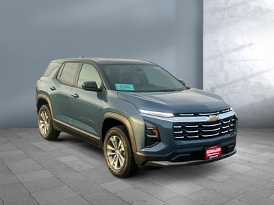 2026 Chevrolet Equinox — photo 8 view