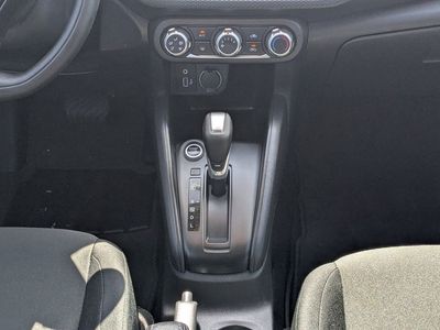 2025 Nissan Kicks Play - Photo 16