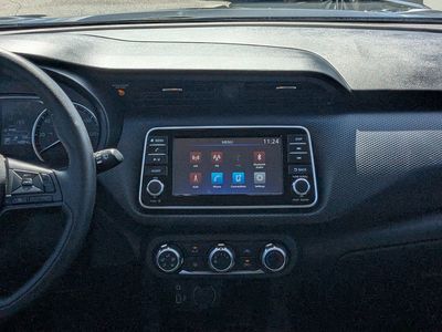 2025 Nissan Kicks Play - Photo 15