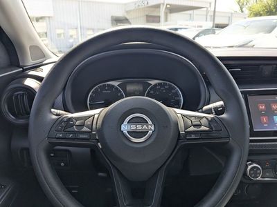2025 Nissan Kicks Play - Photo 19