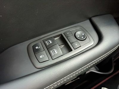 2022 Dodge Challenger - Photo 16
