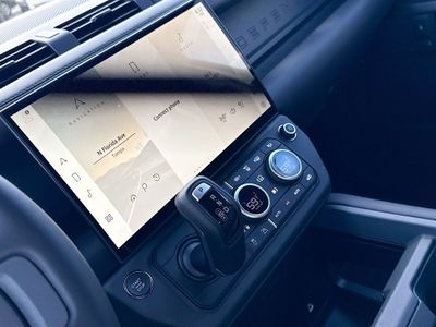 2026 Land Rover Defender 110 - Photo 28