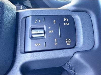 2026 Land Rover Defender 110 - Photo 39