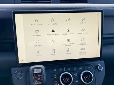2026 Land Rover Defender 110 - Photo 30