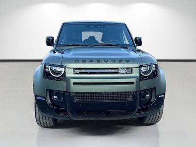 2026 Land Rover Defender 110 - Photo 8