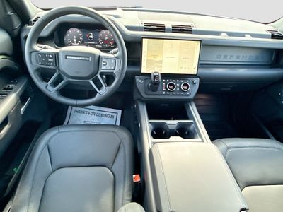2026 Land Rover Defender 110 - Photo 16