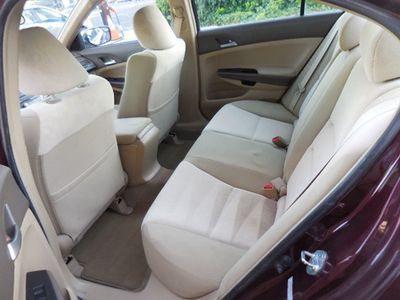 2008 Honda Accord-Sdn - Photo 10