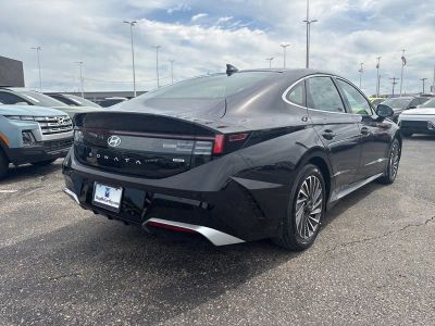 2026 Hyundai Sonata Hybrid - Photo 5