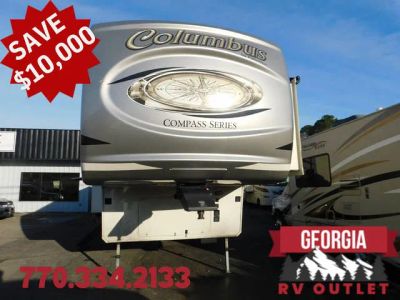 2020 Palomino Columbus Compass 298RLC — front three-quarter view