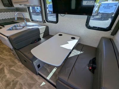 2022 Thor Motor Coach Windsport - Photo 1