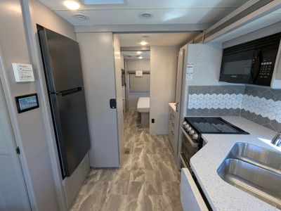 2022 Thor Motor Coach Windsport - Photo 10