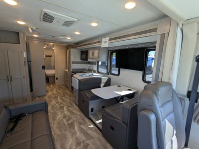 2022 Thor Motor Coach Windsport - Photo 15