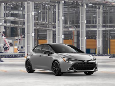 2026 Toyota Corolla Hatchback - Photo 17