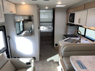 2026 Thor Motor Coach CHATEAU - Photo 5