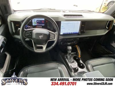 2022 Ford Bronco - Photo 15