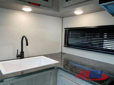 2023 Dutchmen RV Kodiak SE - Photo 27