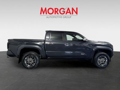 2024 Toyota Tacoma - Photo 2