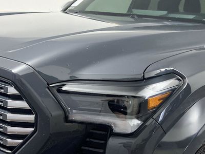 2024 Toyota Tacoma - Photo 9