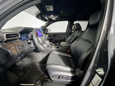 2024 Toyota Tacoma - Photo 12