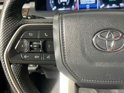 2024 Toyota Tacoma - Photo 16