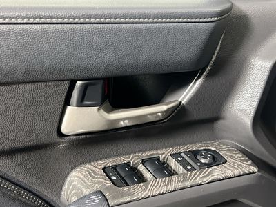 2024 Toyota Tacoma - Photo 14