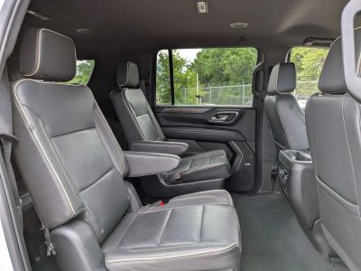 2023 Chevrolet Suburban - Photo 22