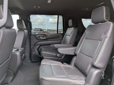 2023 Chevrolet Suburban - Photo 28