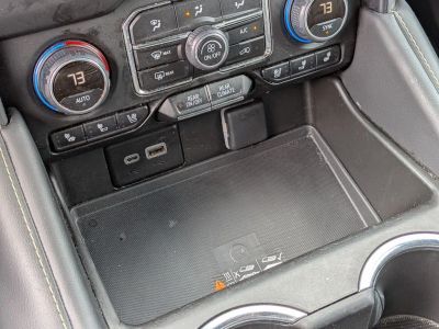 2023 Chevrolet Suburban - Photo 26